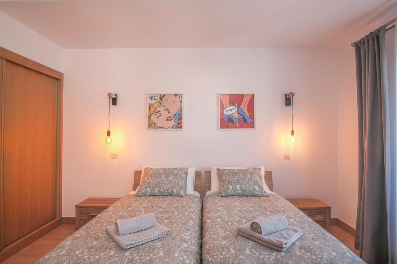 Lucky Star Marina Apartment, With Pool Lagos Buitenkant foto