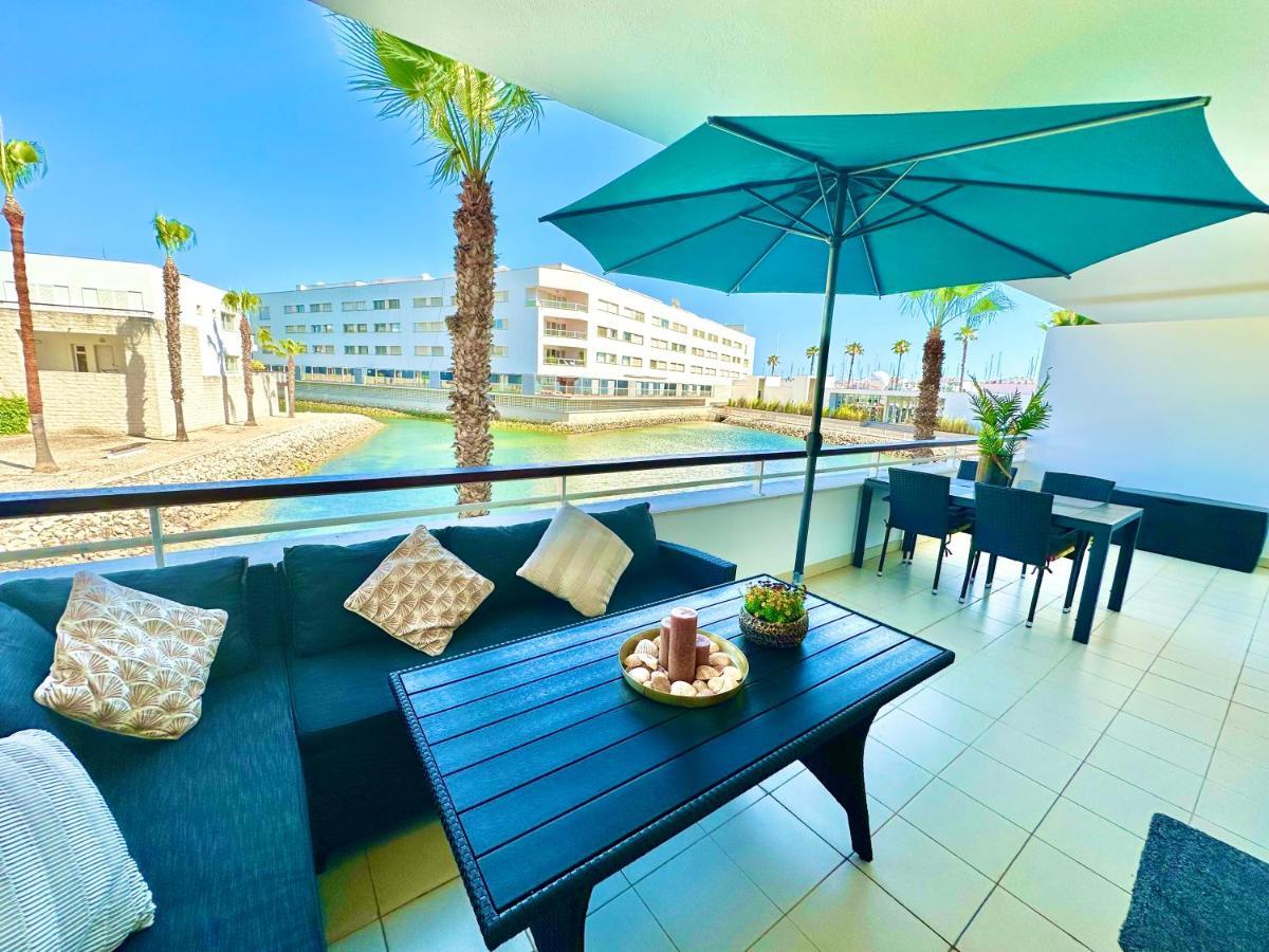 Lucky Star Marina Apartment, With Pool Lagos Buitenkant foto