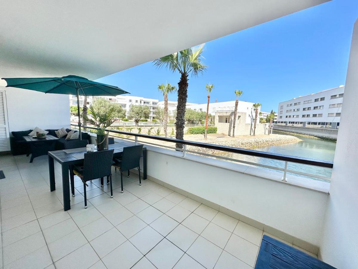 Lucky Star Marina Apartment, With Pool Lagos Buitenkant foto